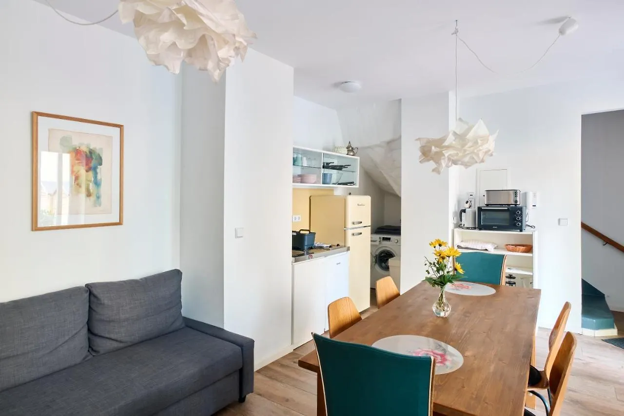 Appartamento Beautiful Backyard Remise Berlino Germania