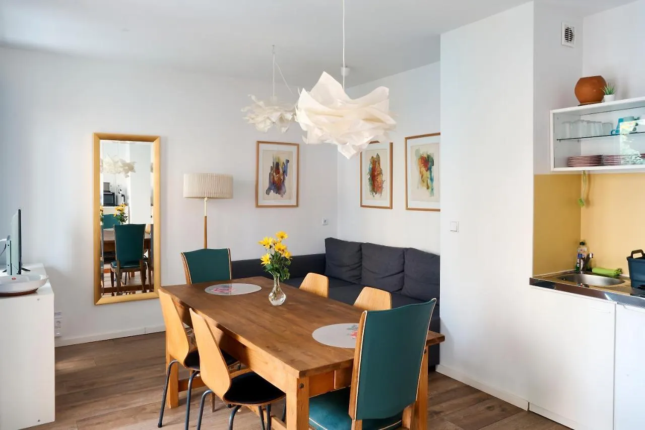 Beautiful Backyard Remise Apartment Berlin